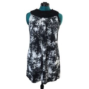Alfani Dress Medium Black White Abstract Print‎ Sleeveless Ruffle Neck Pockets